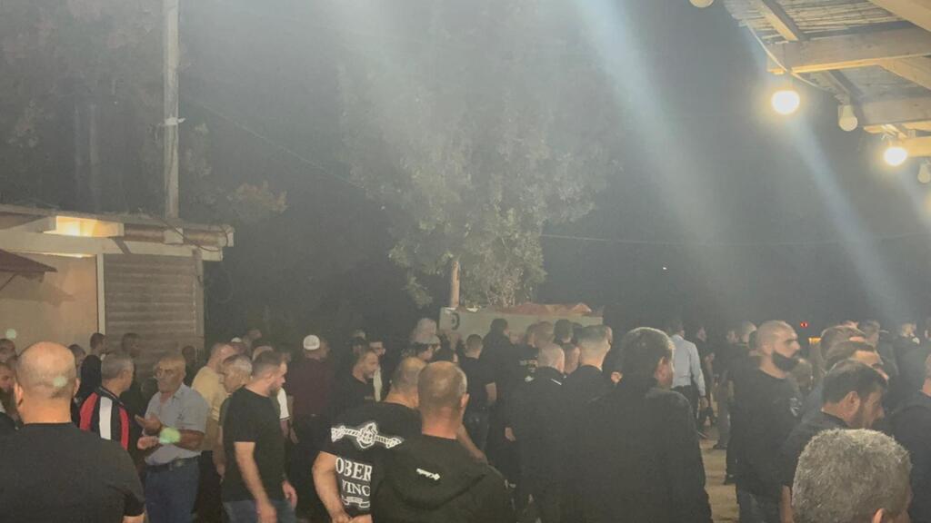 عرّابة تشيّع الشاب قاسم عاصلة في جنازة مهيبة