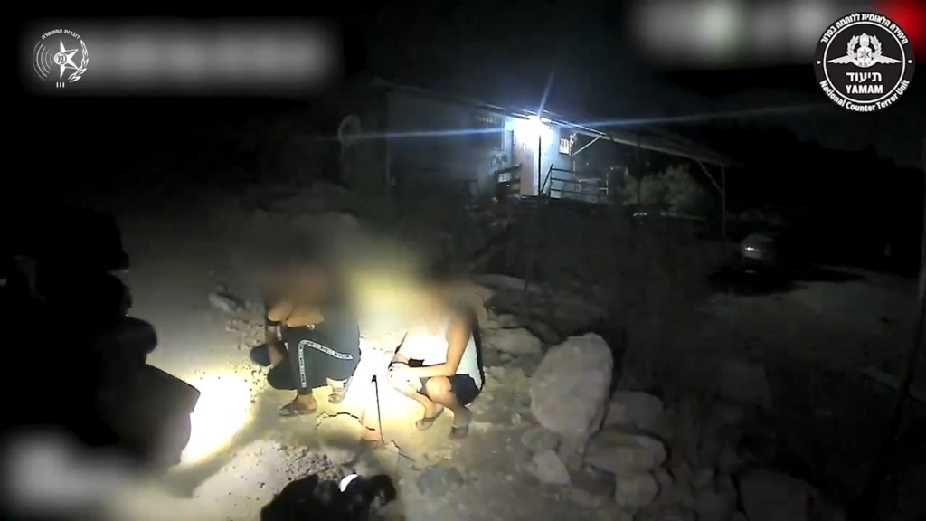 الشرطة تعتقل مشتبهين بضلوعهما في جريمة قتل في اللد وفرارهما إلى الضفة الغربية