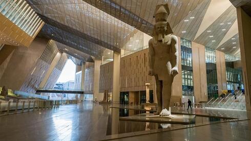 المتحف المصري الكبير