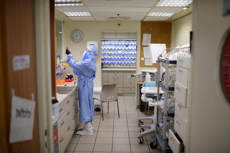 مستشفى ايخلوف - ارشيف (Flash90)  مستشفى ايخلوف - ارشيف