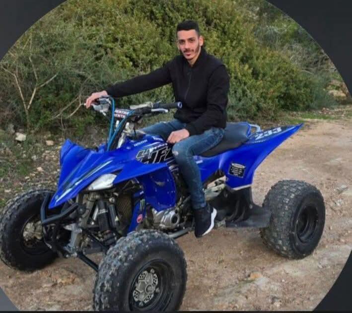 الشاب مهدي مهند سلامة (إرشيد) (تُستخدم هذه الصورة بموجب البند 27 أ من قانون الحقوق الأدبية (2007)) الشاب مهدي مهند سلامة (إرشيد)