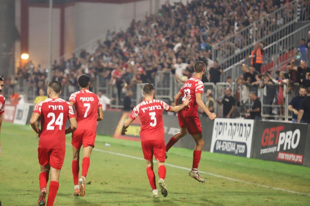 مكابي حيفا - اتحاد أبناء سخنين (راديو الناس) مكابي حيفا - اتحاد أبناء سخنين