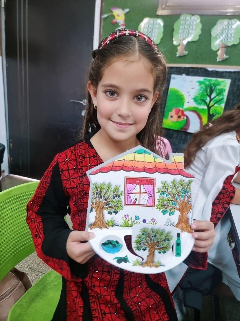 فعالية الزيت والزيتون في مدرسة السلام سخنين (مدرسة السلام) فعالية الزيت والزيتون في مدرسة السلام سخنين