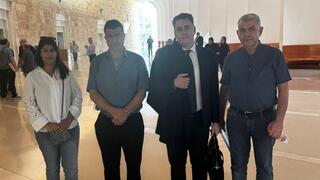 المحامي قيس ناصر ورئيس المجلس سليم صليبي