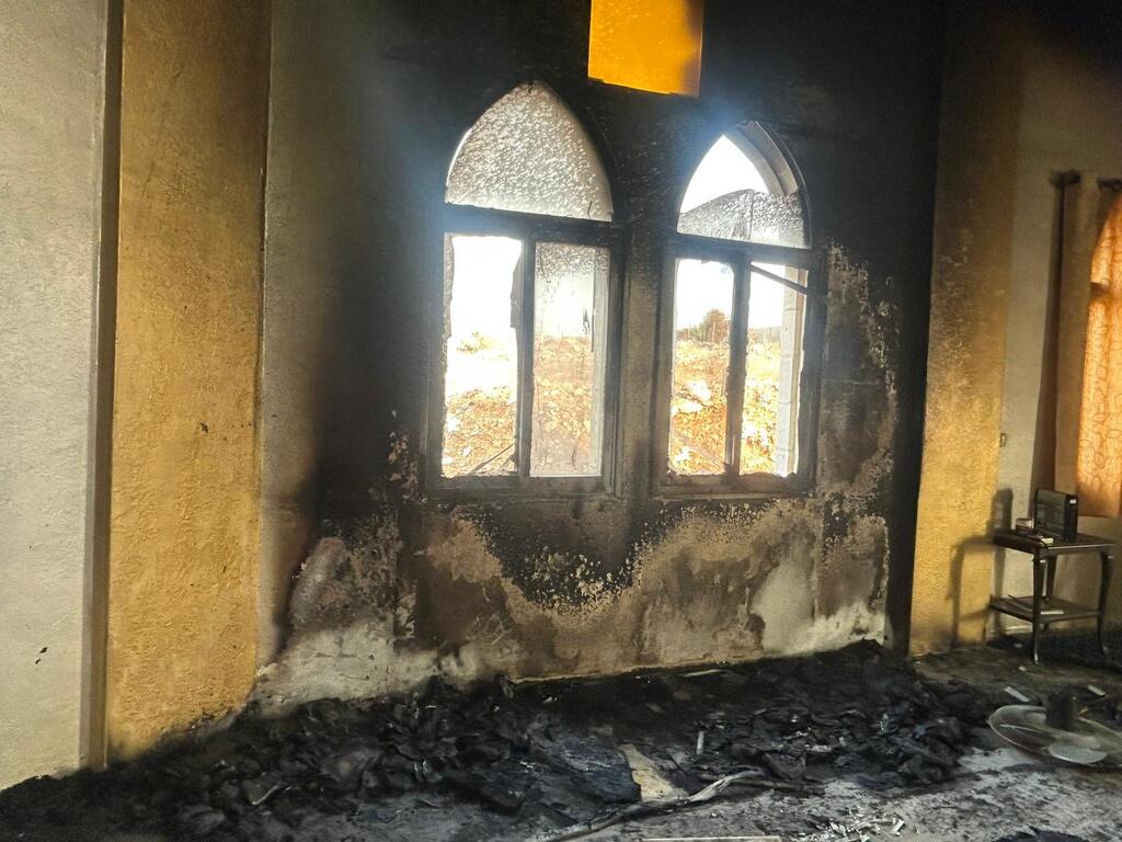 حريق مسجد في ديرستيا