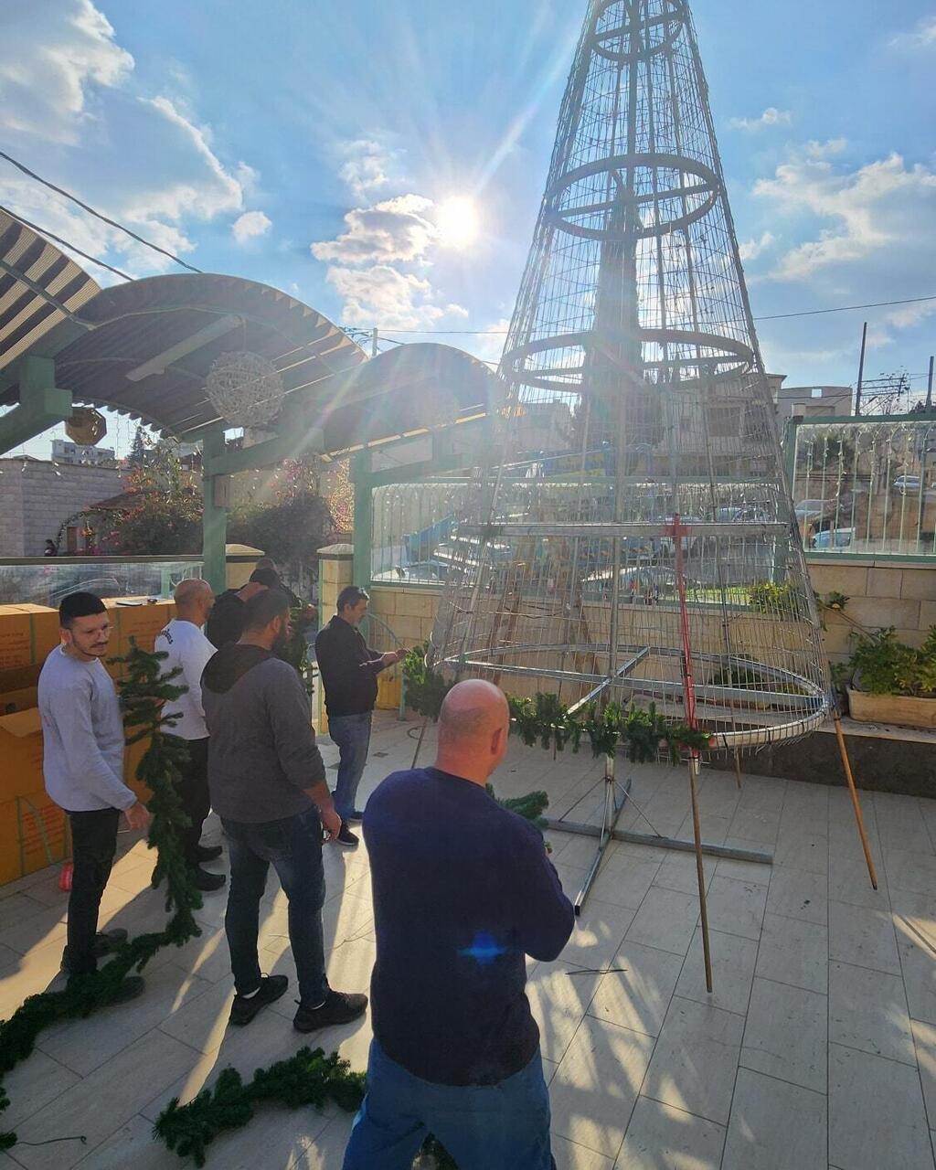 جلسة عمل بين بلدية الناصرة وجمعية أبناء مريم العذراء (بلدية الناصرة) جلسة عمل بين بلدية الناصرة وجمعية أبناء مريم العذراء