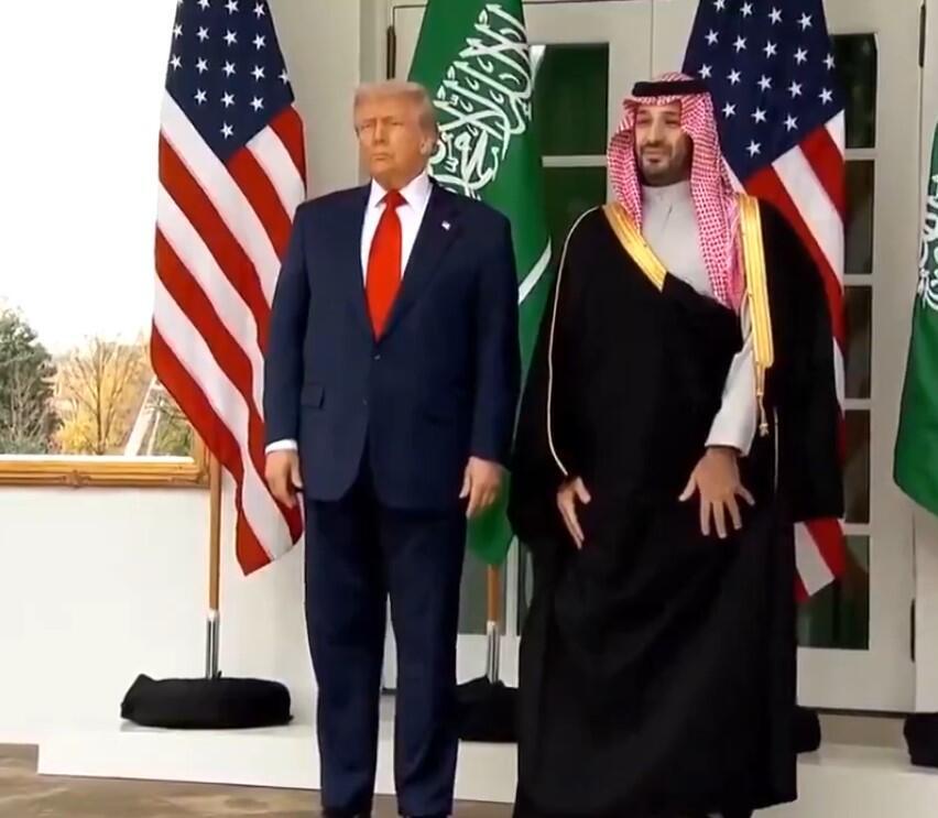 ترامب وبن سلمان في البيت الأبيض (تصوير شاشة) ترامب وبن سلمان في البيت الأبيض