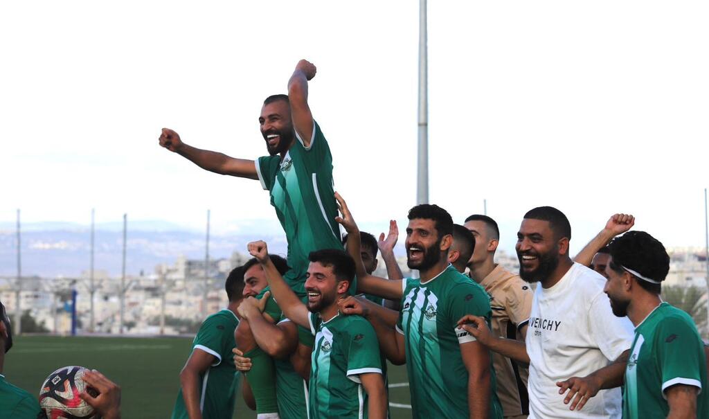 فريق الجديدة المكر 