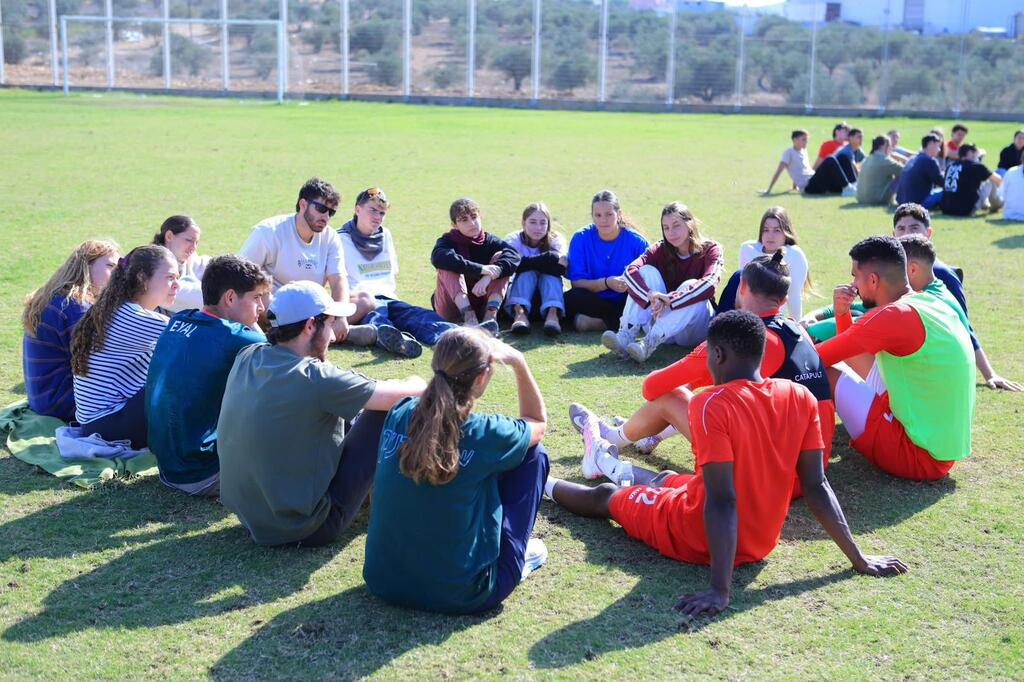 طلاب من الجنوب في ضيافة أبناء سخنين: لقاء على أرضية القيم والاحترام