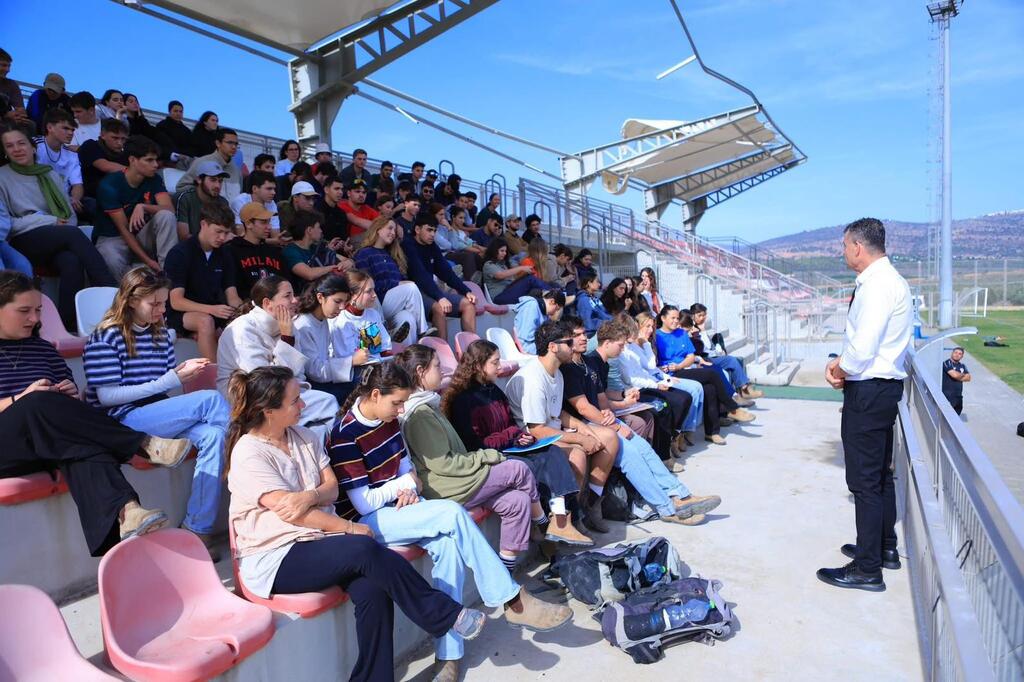 طلاب من الجنوب في ضيافة أبناء سخنين: لقاء على أرضية القيم والاحترام