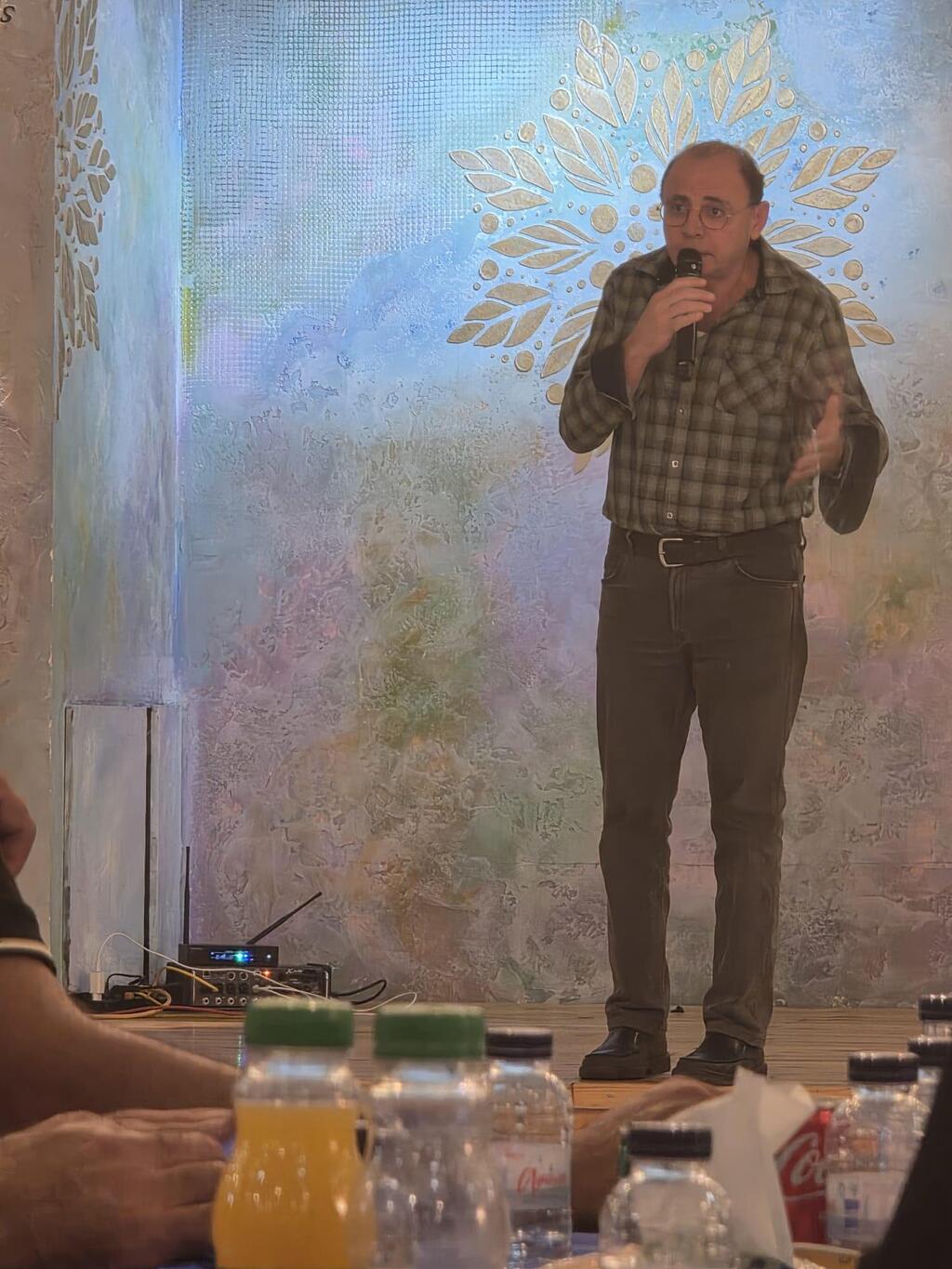 متضررو شارع 6 يوحدون الصفوف