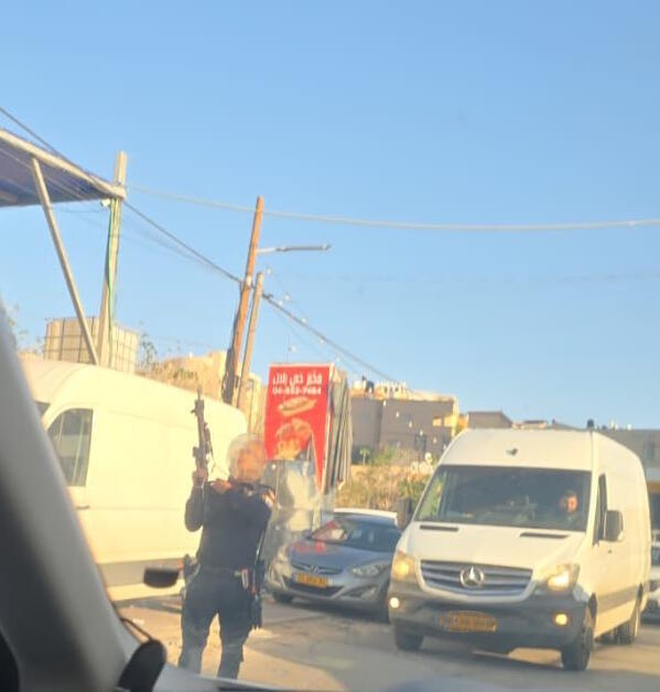 شاب قُتل وآخر أصيب بجراح متوسطة في جريمة عنف بمدينة الناصرة