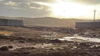 جدار الفصل قرب الخليل