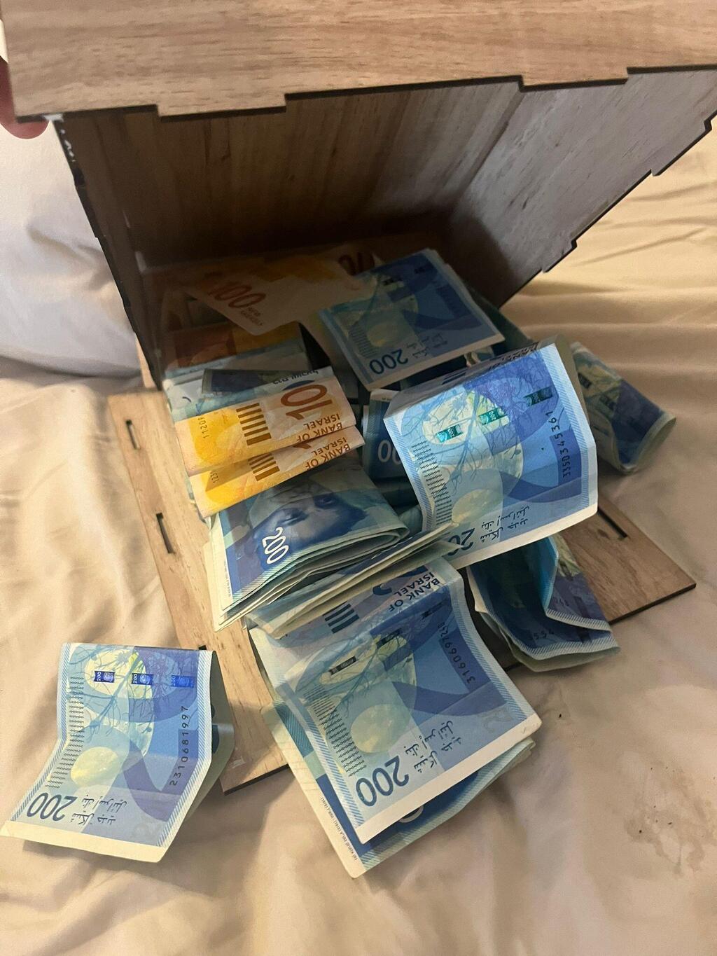 حملة مكثفة لسلطة الضرائب في الطيبة والطيرة وقلنسوة (سلطة الضرائب) حملة مكثفة لسلطة الضرائب في الطيبة والطيرة وقلنسوة