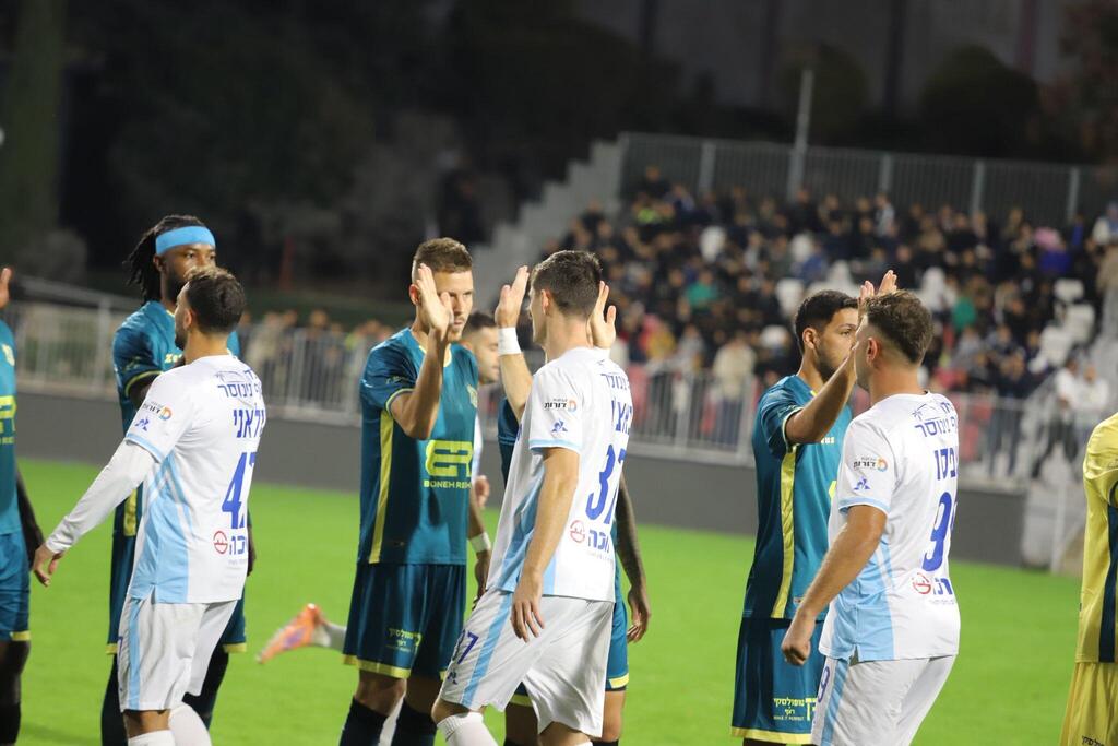 بلدي طبريا يهزم مكابي الرينة 3-1 ويعمّق أزمته في قاع الترتيب (راديو الناس) بلدي طبريا يهزم مكابي الرينة 3-1 ويعمّق أزمته في قاع الترتيب