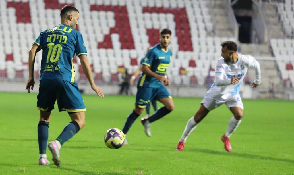 بلدي طبريا يهزم مكابي الرينة 3-1 ويعمّق أزمته في قاع الترتيب (راديو الناس) بلدي طبريا يهزم مكابي الرينة 3-1 ويعمّق أزمته في قاع الترتيب