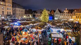 أجواء أسواق الميلاد