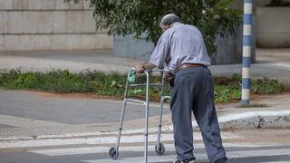 مساعدة قانونية للمسنين في حالات الاستغلال