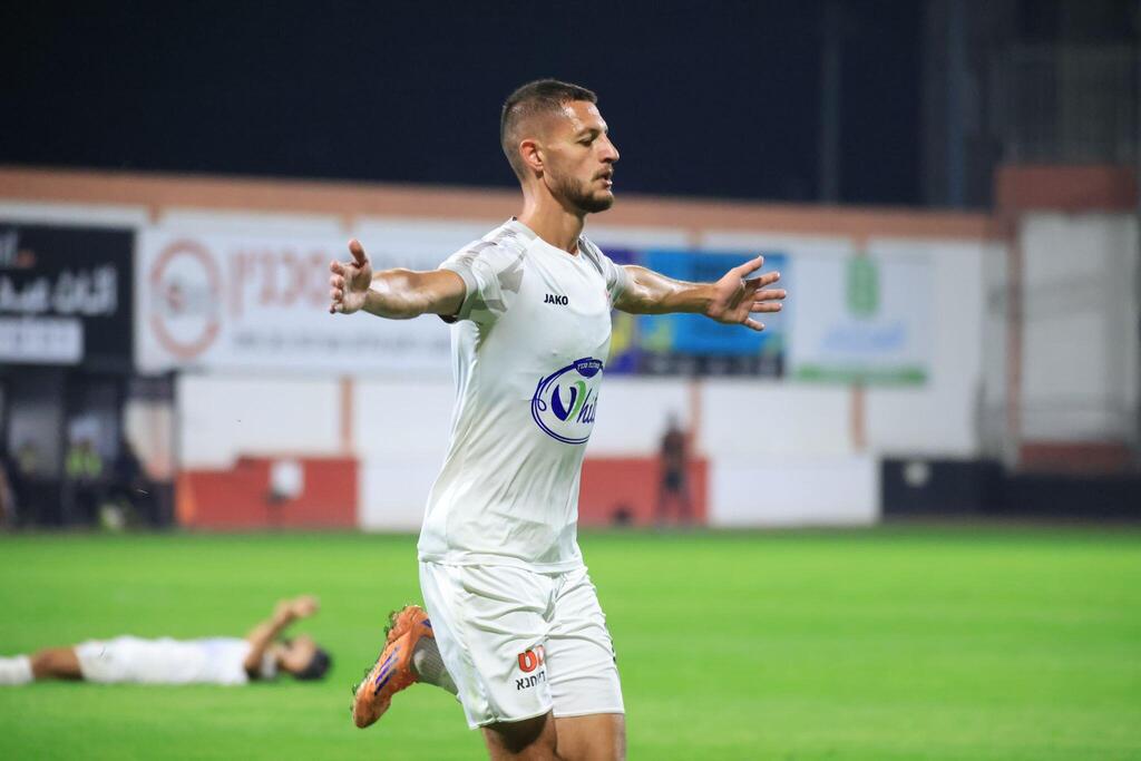 أبناء سخنين يتعادل أمام عيروني كريات شمونة (راديو الناس) أبناء سخنين يتعادل أمام عيروني كريات شمونة