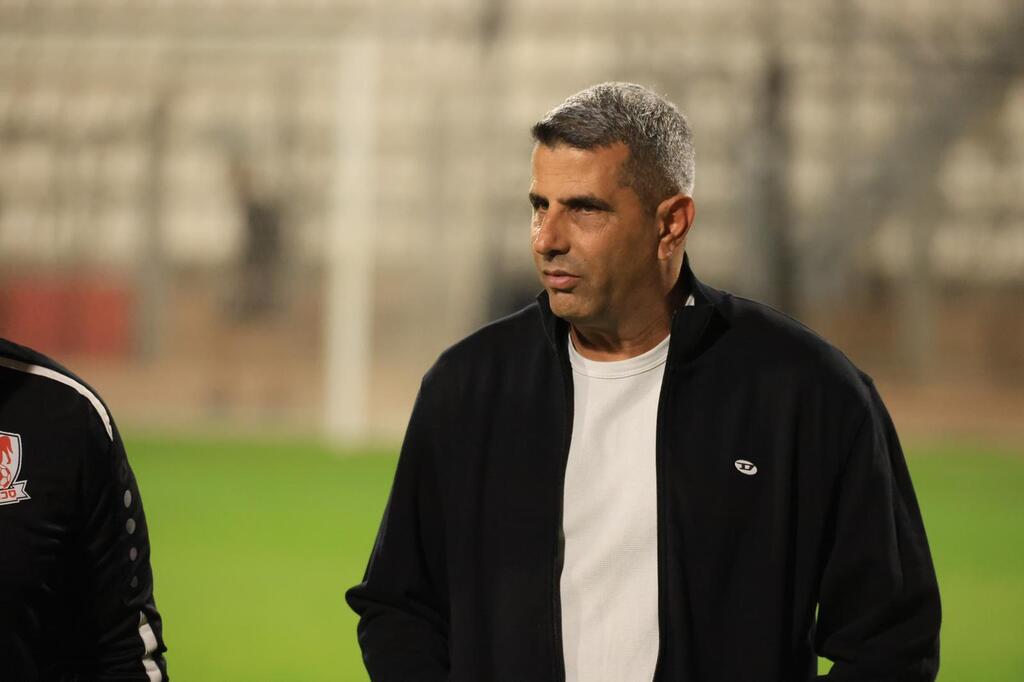 أبناء سخنين يتعادل أمام عيروني كريات شمونة (راديو الناس) أبناء سخنين يتعادل أمام عيروني كريات شمونة