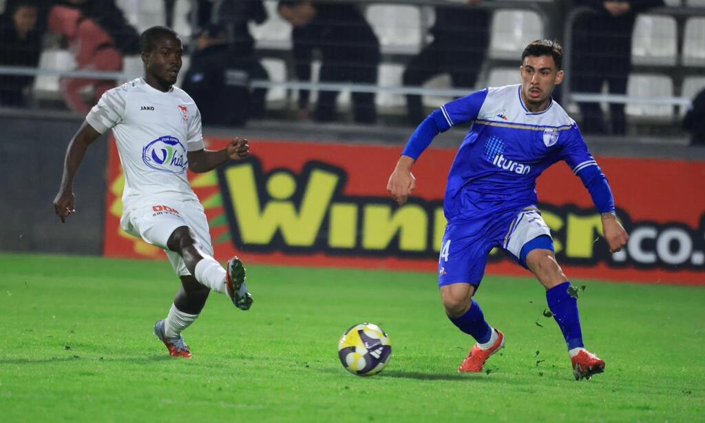 أبناء سخنين يتعادل أمام عيروني كريات شمونة (راديو الناس) أبناء سخنين يتعادل أمام عيروني كريات شمونة