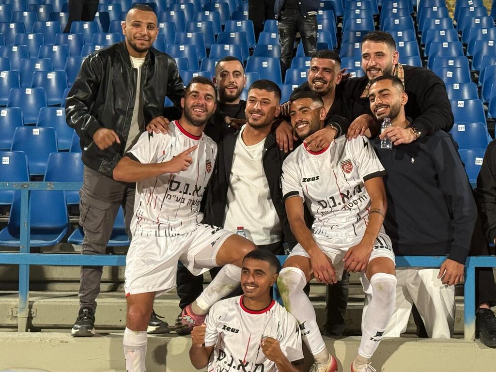 عودة كفرقاسم لمسار الانتصارات (راديو الناس) عودة كفرقاسم لمسار الانتصارات