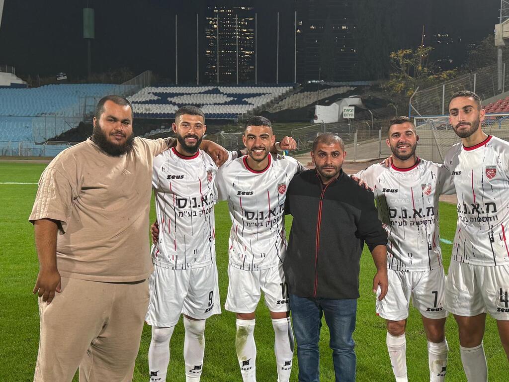 عودة كفرقاسم لمسار الانتصارات (راديو الناس) عودة كفرقاسم لمسار الانتصارات