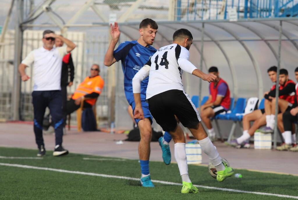 نفيه شأنان يفوز 4-1 على شباب طمرة (راديو الناس) نفيه شأنان يفوز 4-1 على شباب طمرة