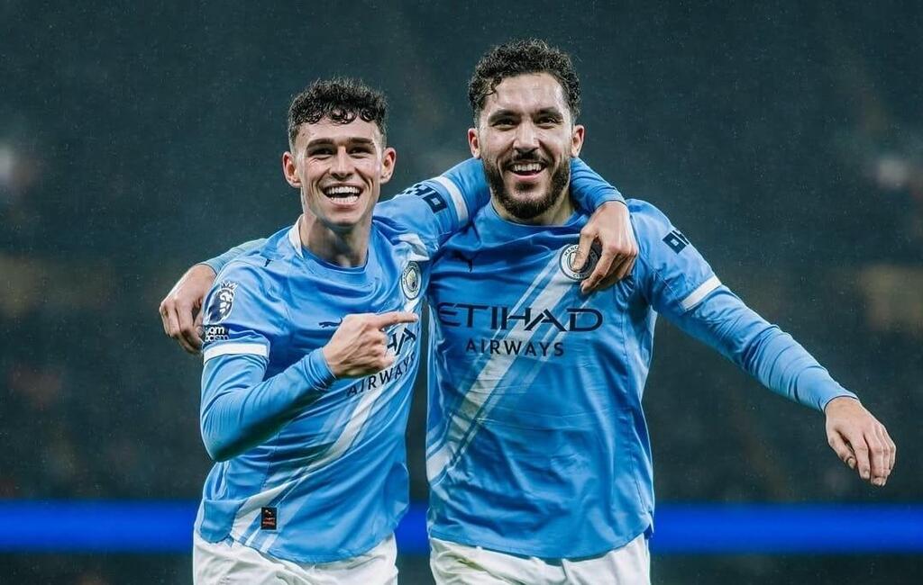 مانشستر سيتي يضرب بثلاثية