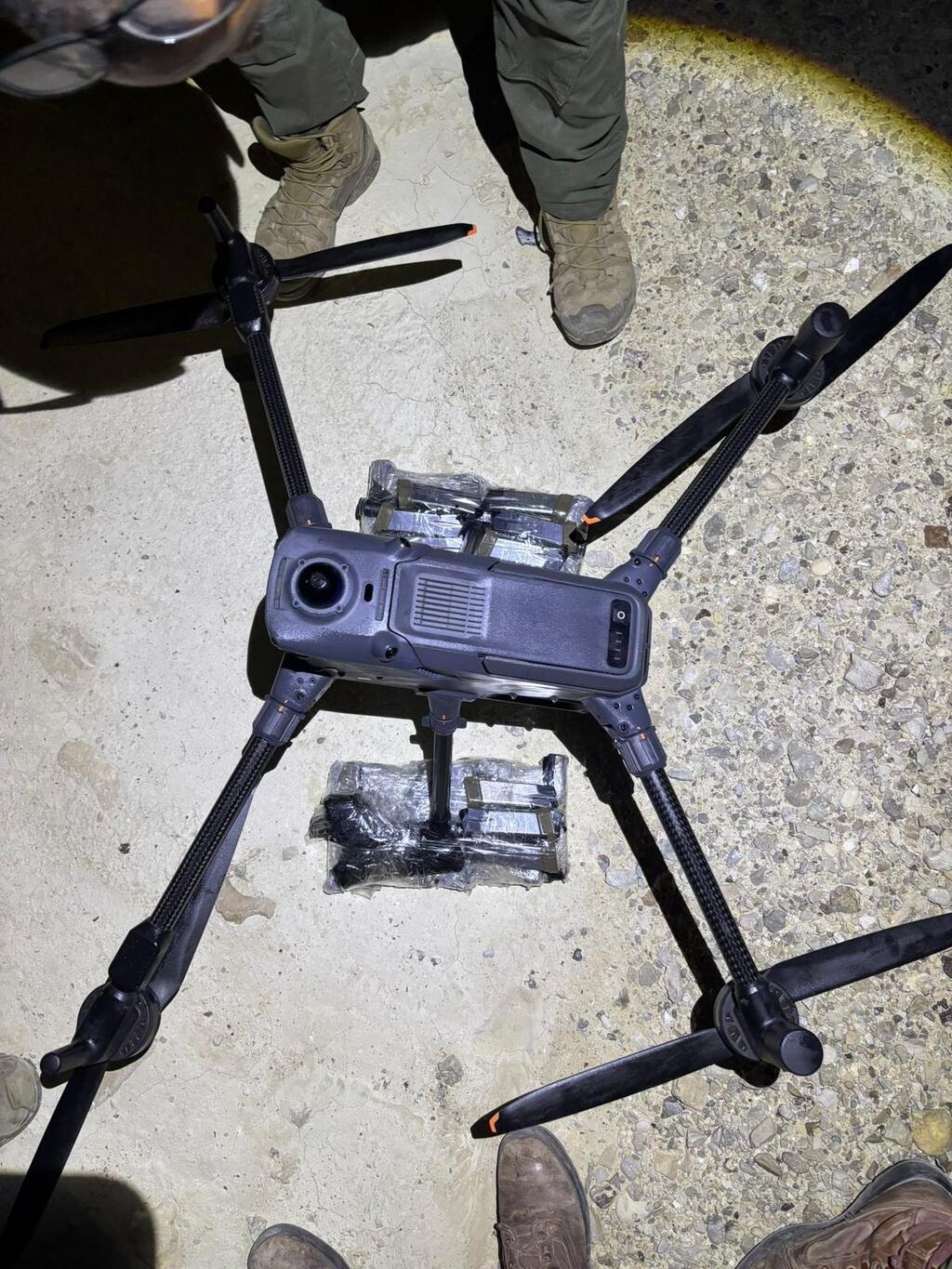 حملة اعتقالات واسعة النطاق في النقب (الشرطة ) حملة اعتقالات واسعة النطاق في النقب