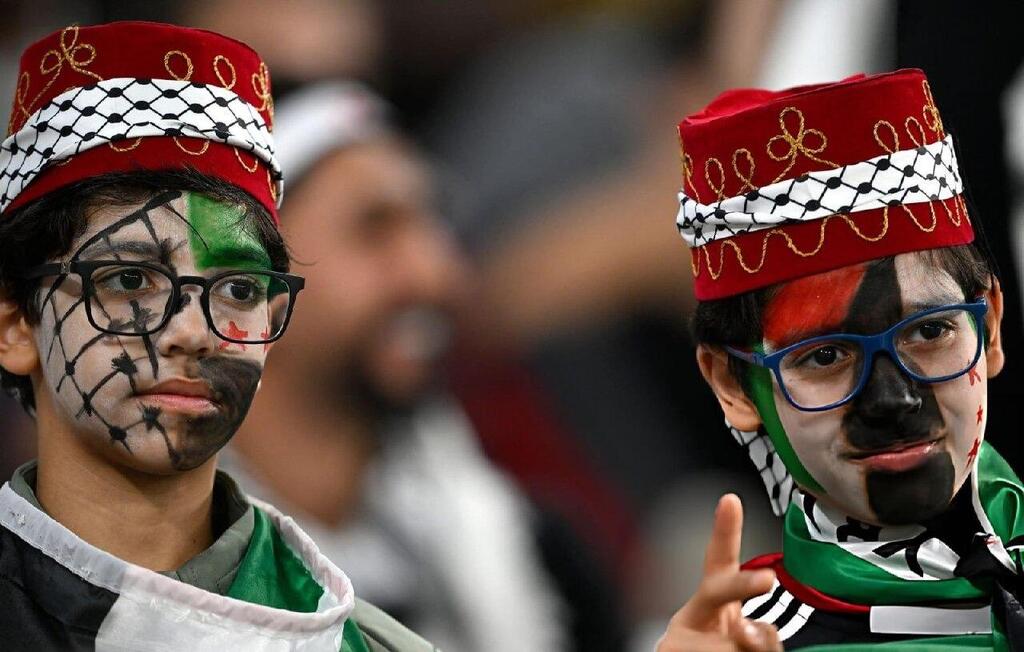 منتخب فلسطين يتأهل إلى ربع نهائي كأس العرب لأول مرة في تاريخه (استخدام الصورة وفقا لبند 27أ) منتخب فلسطين يتأهل إلى ربع نهائي كأس العرب لأول مرة في تاريخه