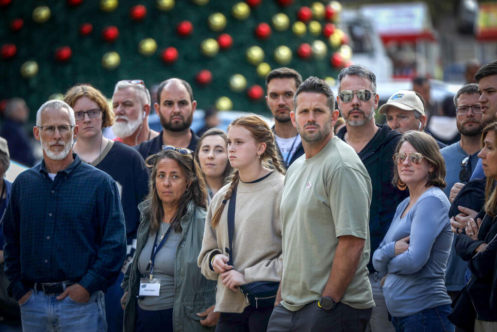 احتفالات اضاءة شجرة الميلاد في بيت لحم (فلاش 90) احتفالات اضاءة شجرة الميلاد في بيت لحم