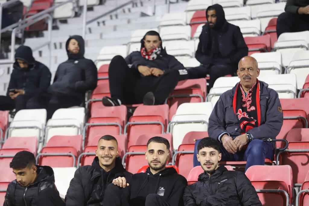 "ديربي العرب" بين أبناء الرينة واتحاد أبناء سخنين (راديو الناس) "ديربي العرب" بين أبناء الرينة واتحاد أبناء سخنين