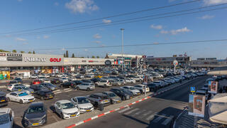 مصف سيارات - صورة عامة