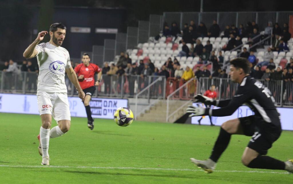 ديربي العرب بين أبناء الرينة واتحاد أبناء سخنين (راديو الناس) ديربي العرب بين أبناء الرينة واتحاد أبناء سخنين