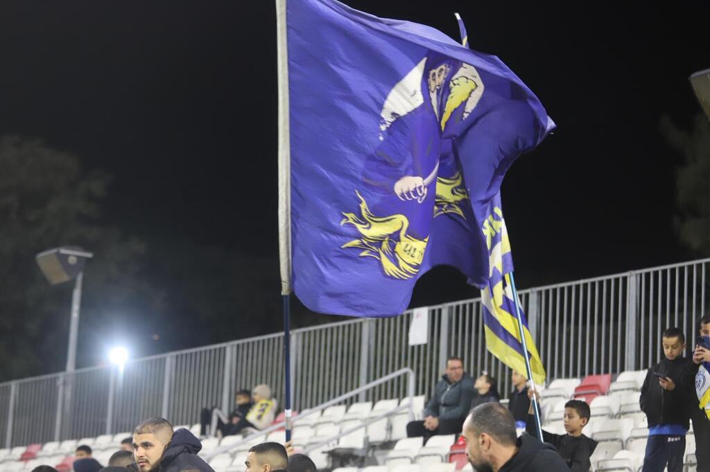 "ديربي العرب" بين أبناء الرينة واتحاد أبناء سخنين (راديو الناس) "ديربي العرب" بين أبناء الرينة واتحاد أبناء سخنين