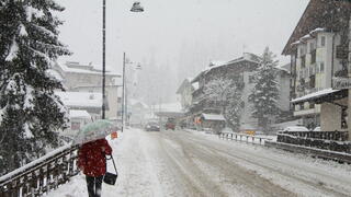 عاصفة ثلجية