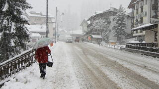 عاصفة ثلجية