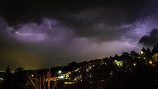 لماذا سُمّيت العاصفة "بايرون"؟