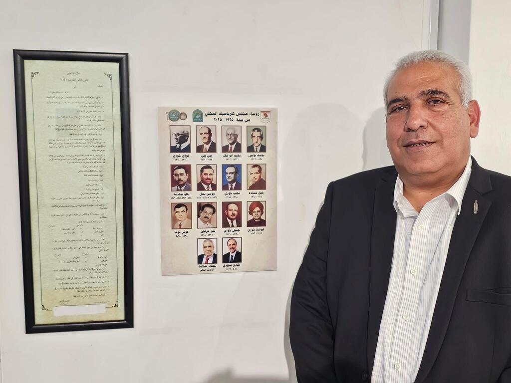 رئيس المجلس نعيم شحادة في مبنى المجلس القديم (المجلس المحلي) رئيس المجلس نعيم شحادة في مبنى المجلس القديم