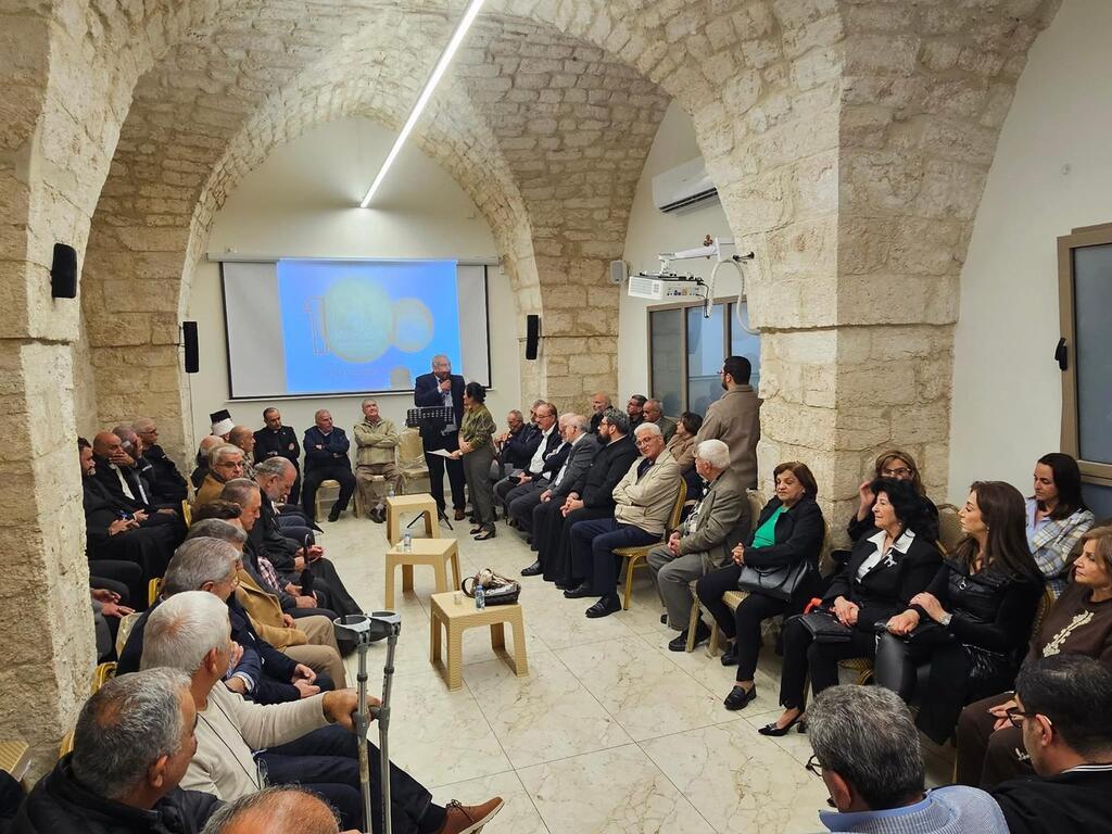 رئيس المجلس نعيم شحادة في مبنى المجلس القديم (المجلس المحلي) رئيس المجلس نعيم شحادة في مبنى المجلس القديم