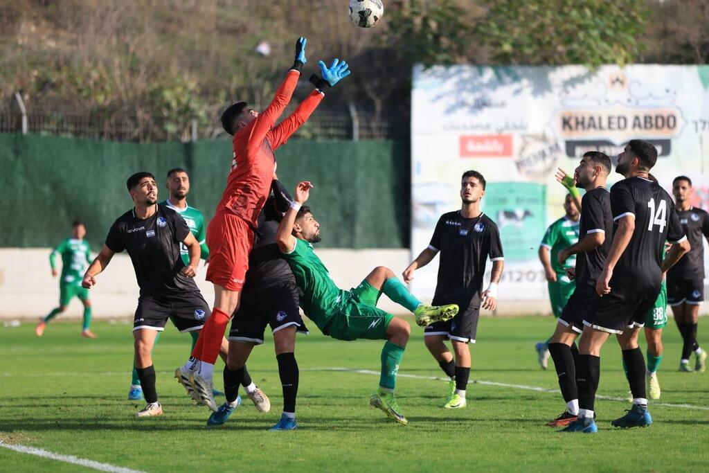 بلدي نيشر يُفجّر المفاجأة ويُسقط المتصدر إخاء الناصرة في قلب عيلوط (راديو الناس) بلدي نيشر يُفجّر المفاجأة ويُسقط المتصدر إخاء الناصرة في قلب عيلوط