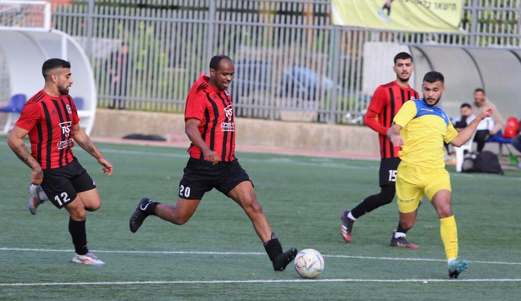 مكابي قلنسوة يكتسح كفرقاسم (راديو الناس) مكابي قلنسوة يكتسح كفرقاسم