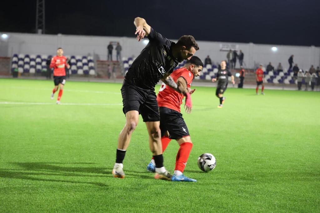 هبوعيل أم الفحم يفوز بعشرة لاعبين على مجدال هعيمك (راديو الناس) هبوعيل أم الفحم يفوز بعشرة لاعبين على مجدال هعيمك