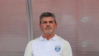  المدرب باتريسيو سياغ