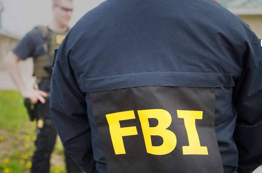 عنصر اف بي اي