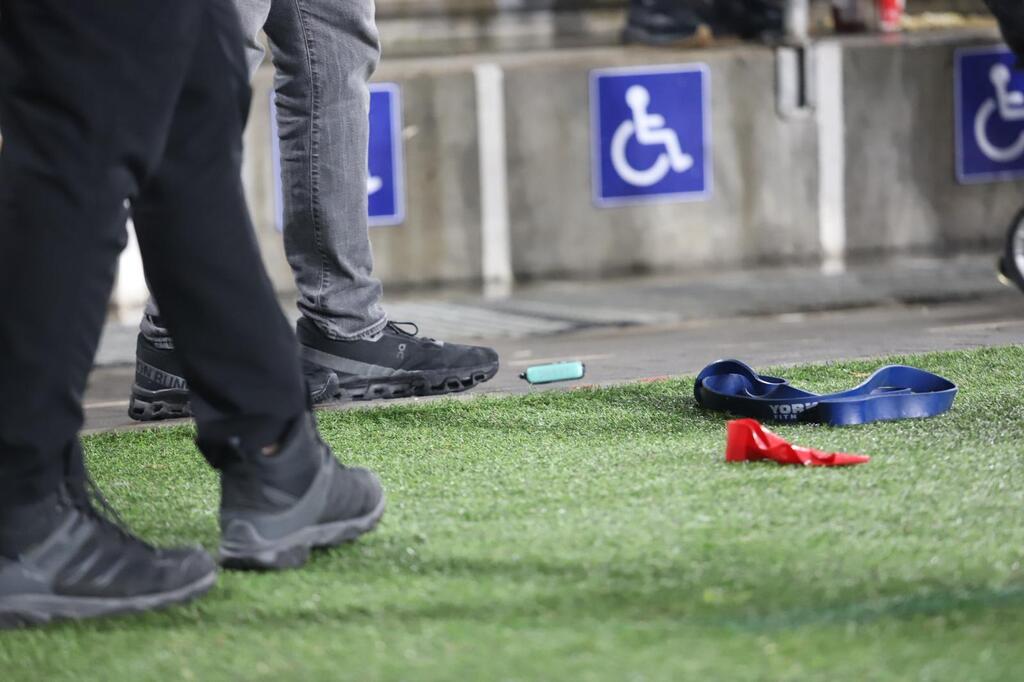 بيتار القدس يواجه محاكمة شاملة بعد الفوضى أمام سخنين (راديو الناس) بيتار القدس يواجه محاكمة شاملة بعد الفوضى أمام سخنين