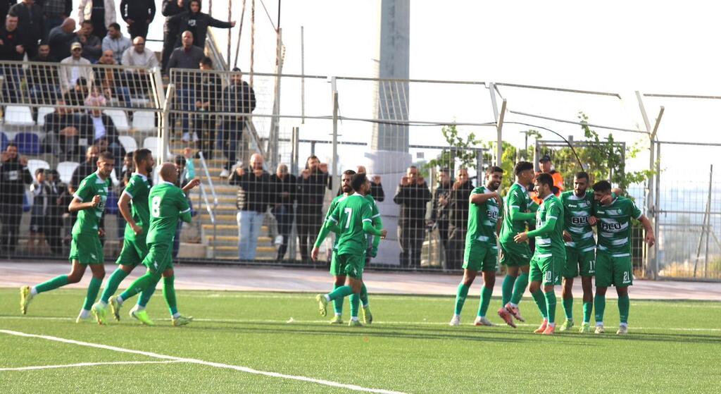 إخاء الناصرة يفرض هيمنته بخماسية في دوري الدرجة الأولى