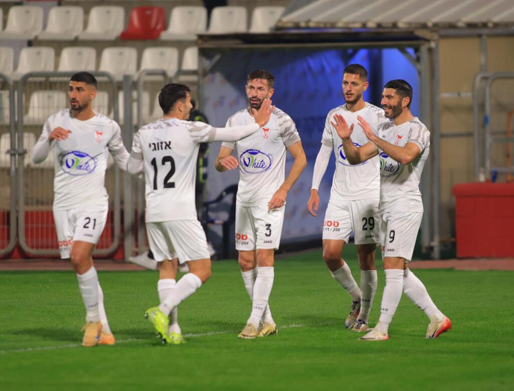 اتحاد أبناء سخنين يقسو على أشدود بثلاثية نظيفة 