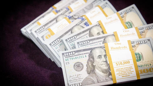 الدولار يترنّح تحت 3.19 شيكل 